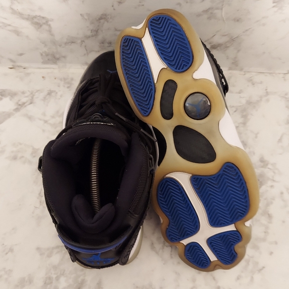 Pre-owned 2018 Jordan 6 rings - Picture 7 of 11